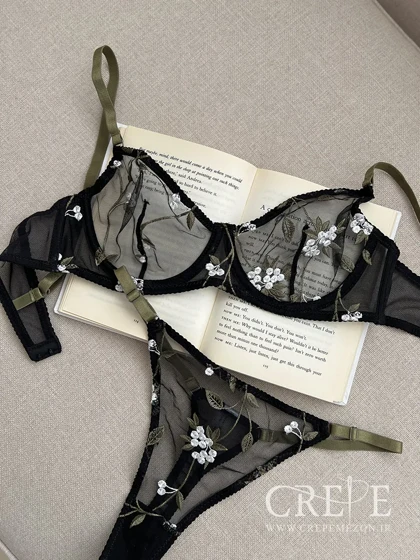 شورت توری خالدار وانیلیا