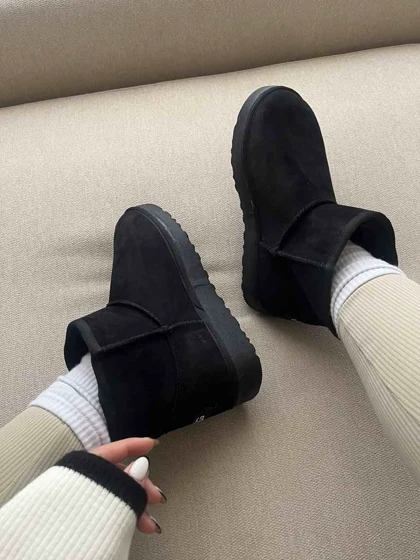 نیم بوت UGG