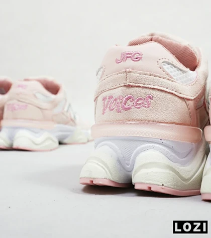 کفش کتانی زنانه صورتی سفید NEW BALANCE 9060