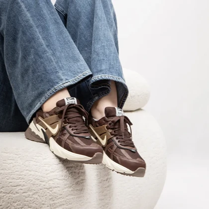 کتانی اسپرت نایک مدل V2k_قهوه ای کد 2114