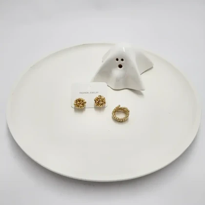 گوشواره گل مهره ای تارا کد 12