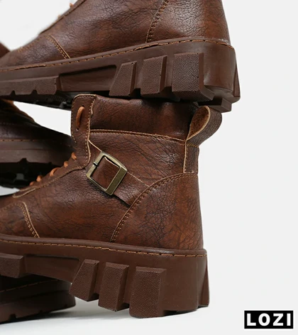 بوت مردانه قهوه ای Clarks