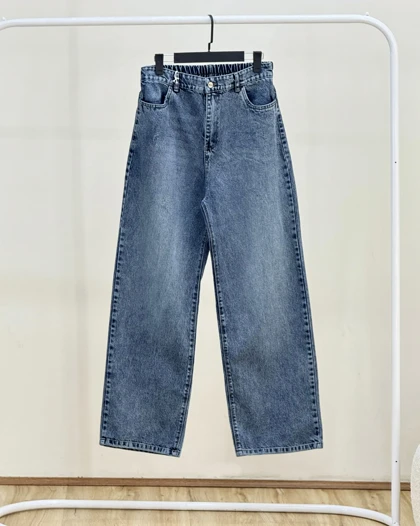 شلوار جین قواره دار نیم بگ
