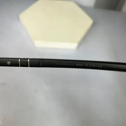 عینک آفتابی مایباخ کد HC p1248b