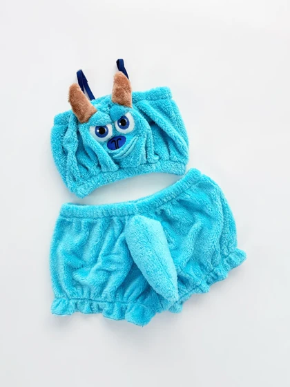 ست نیم‌تنه و شورتک حوله ای طرح سالیوان