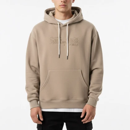 هودی سه نخ با گلدوزی رنگ کرم قواره باکسی استایل گرم و مینیمال مناسب روزمره 2025