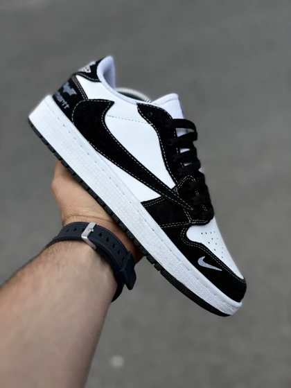 کتانی نایک ترویس اسکات مشکی سفید / کد 1135