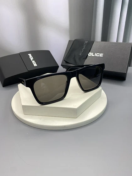 خرید عینک آفتابی Police مدل M2502 طراحی نوآورانه با محافظت UV400 و عدسی پلاریزه