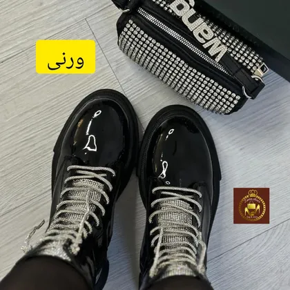 نیم بوت زنانه نگینی بندی چرم و ورنی