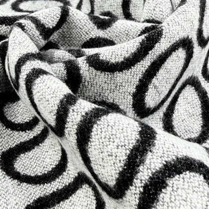 شال گردن موهر وستا