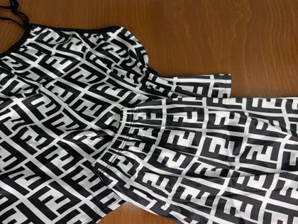 ست تاپ و شلوارک طرح فندی 204