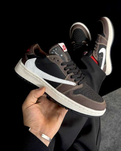 کتانی جردن تراویس موکا