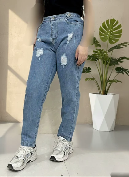 شلوار جین مام زاپ‌دار