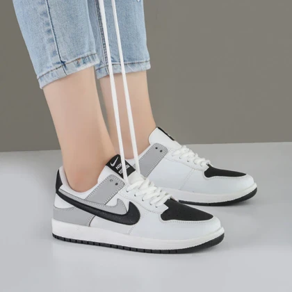 کفش و کتانی زنانه مدل دو نایک رنگ سفید مشکی مدل نایک NIKE