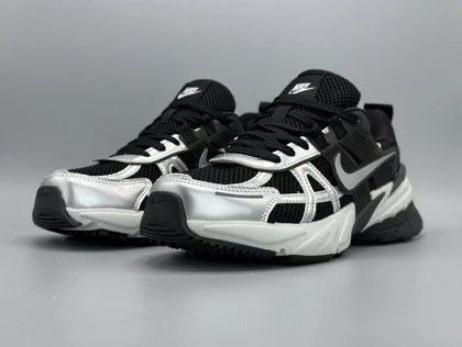 کتانی نایکی وی 2 کی ران مشکی طوسی نقره ای/Nike v2k