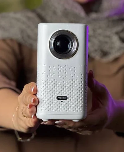 ویدئو پروژکتور قابل حمل اندرویدی H1P (مدل Anxin H1P)