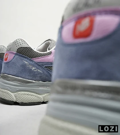 کفش کتانی سرمه ای صورتی NEW BALANCE 990