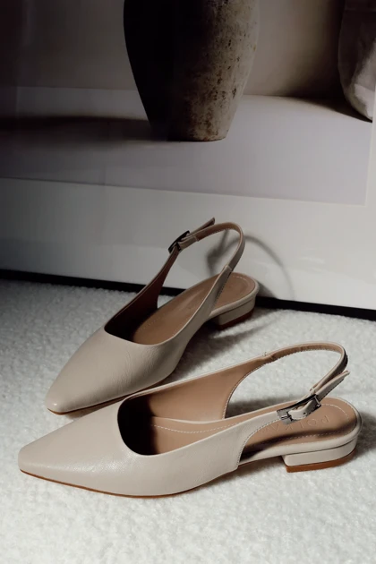 کفش پاشنه‌بلند کلاسیک زنانه polka-store polka-store