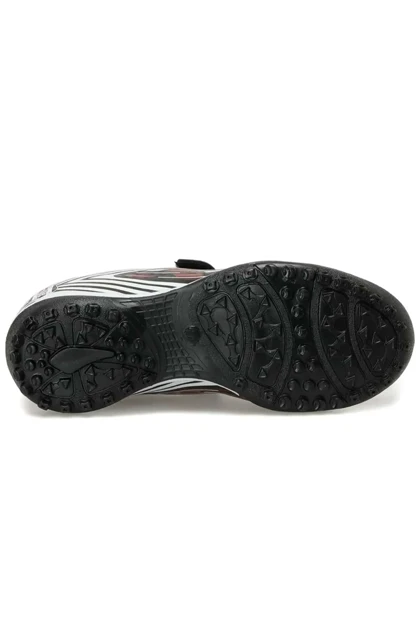 کفش فوتبال بچگانه kinetix