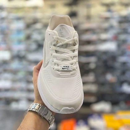 کفش راحتی نایکی مدل ایر زوم Air zoom با رویه فوم سفید