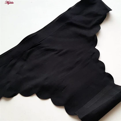 شورت زنانه هانا مدل لیزری مشکی کد 4978