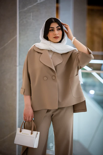 مانتو مازراتی سارینا