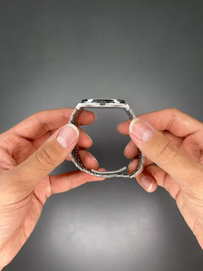 ساعت مچی گوچی بند سیلور صفحه سبز Gucci