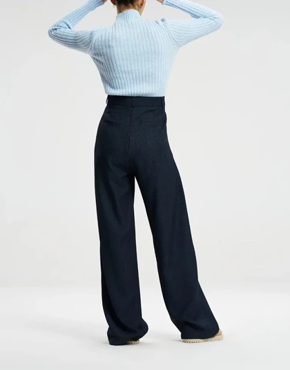 یقه 5 سانت سینه کات دار