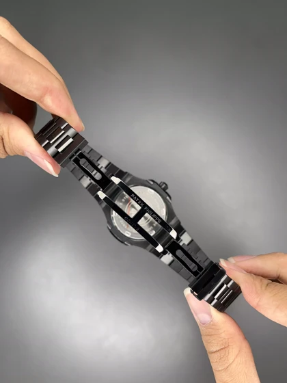 ساعت مچی پتک فیلیپ ناتیلوس تمام مشکی Patek Philippe Nautilus