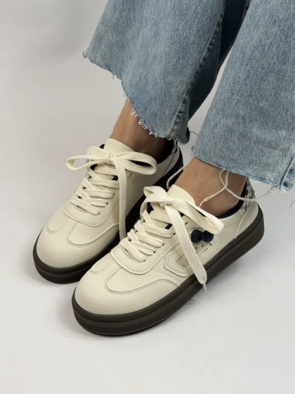 ونس گربه پاپیون 2396