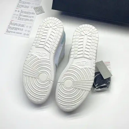 کفش نایک ایر جردن 1 لو پاریس Nike Air Jordan 1 Low Paris