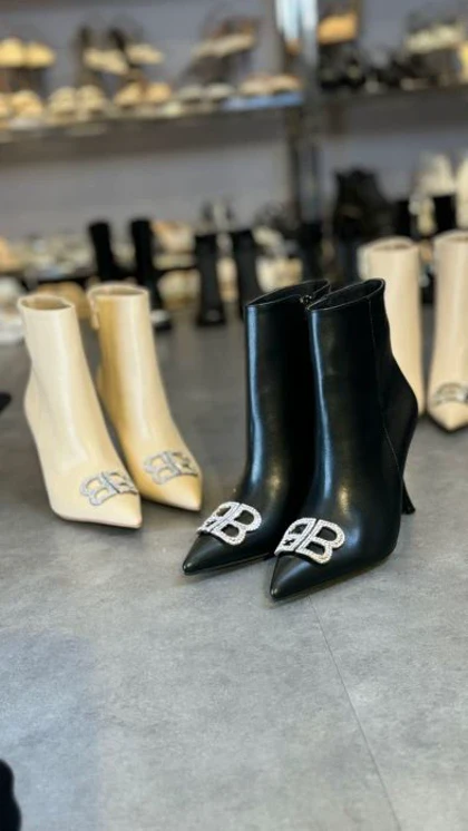 بوت بالنسیاگا پاشنه کد573