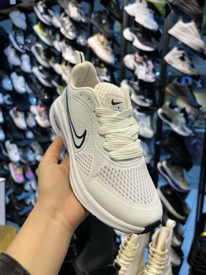 کتانی نایک زوم زنانه