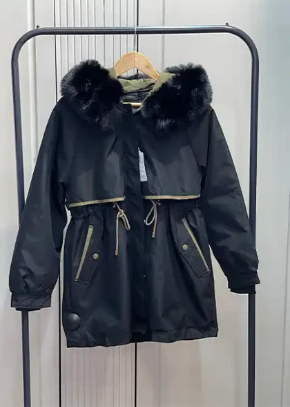 کاپشن دو رنگ