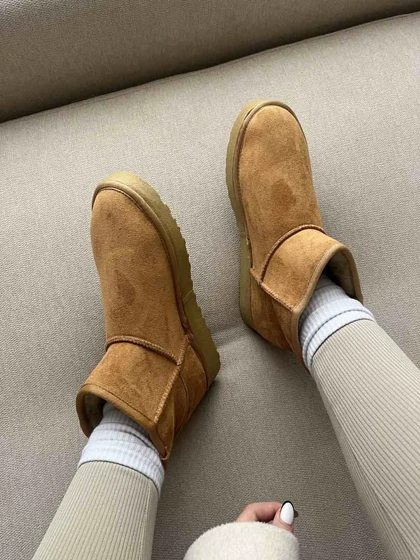 نیم بوت UGG