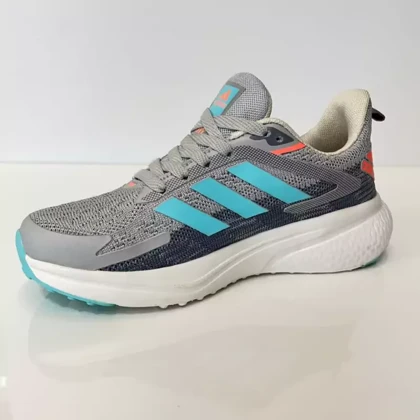 کفش ورزشی زنانه آدیداس مدل بوست Boost طوسی با کفی طبی