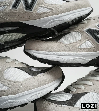 کفش کتانی کرم سفید NEW BALANCE 990