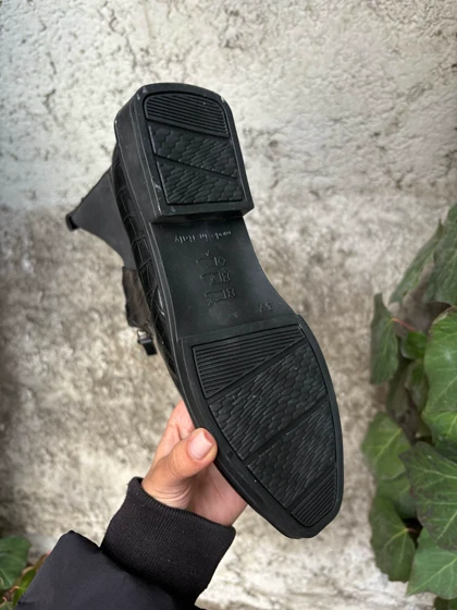 نیم بوت زنانه مدل جلوزیپ