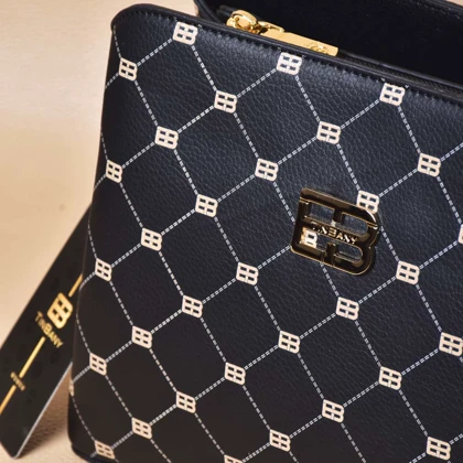کیف زنانه مدل مارتا 11009