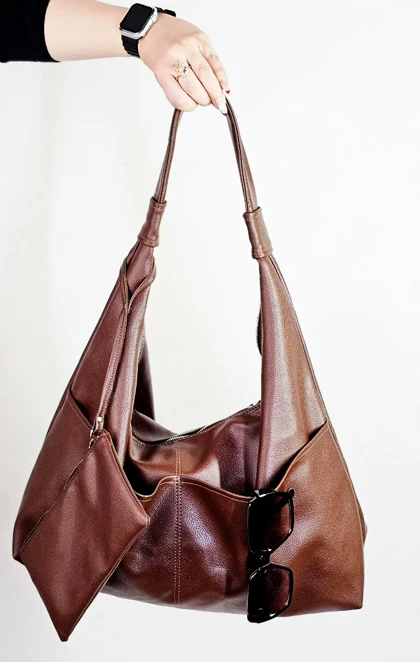 کیف دوشی زنانه مدل پرنیان کد 9400