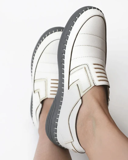 کفش زنانه طبی مارال