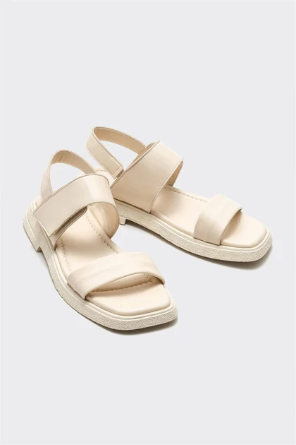 صندل زنانه اله elle