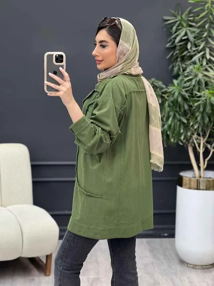 مانتو برش هلالی آستین ریش