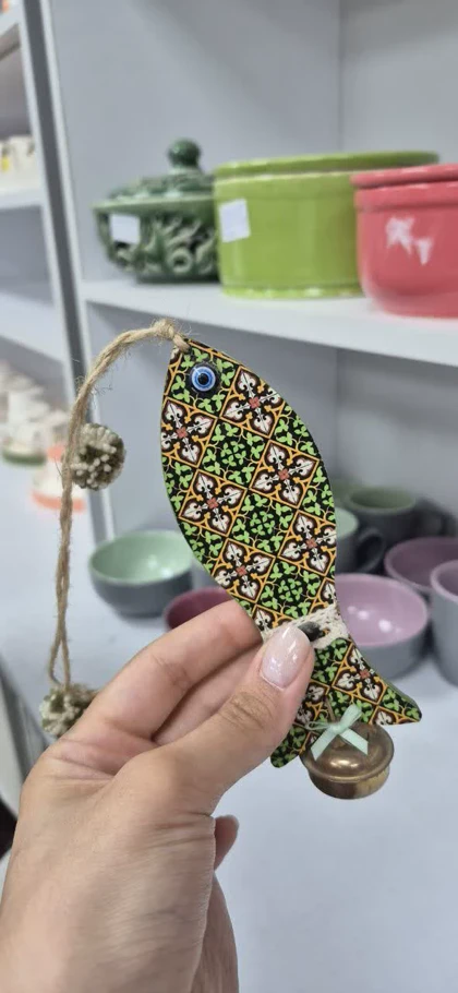 آویز زنگوله دار چوبی ماهی