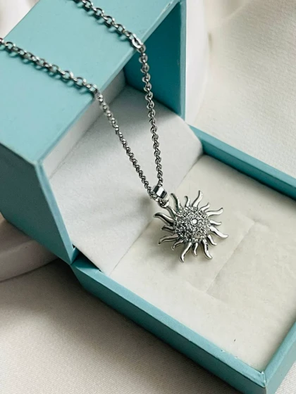 گردنبند خورشید