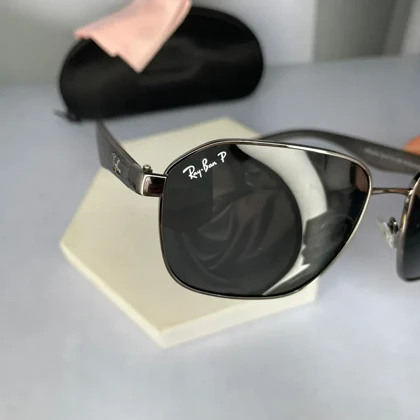 عینک آفتابی ریبن کد HC 3483