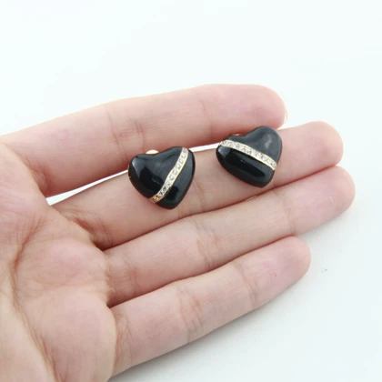 گوشواره زنانه مدل قلب خطی