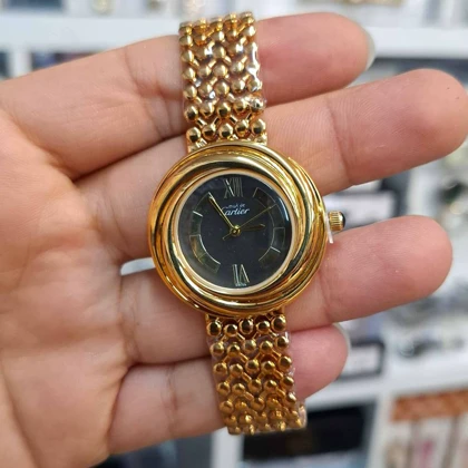 ساعت مچی زنانه کارتیر Cartier موتور کوارتز باکیفیت و طراحی زیبا
