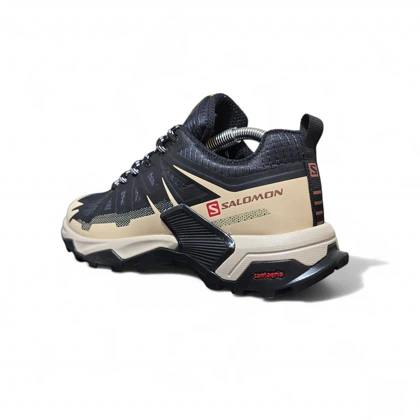 کتانی روزمره و طبیعتگردی سالامون مشکی کرم