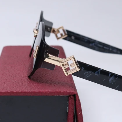 عینک برند FENDI کد 181476